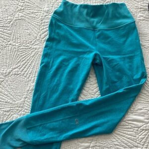 Alo Soft Yoga pants